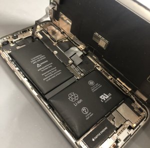 iPhoneX バッテリー膨張