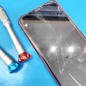 iPhone SE2 液晶交換