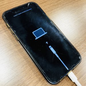 iPhone12 リンゴループ アップデート