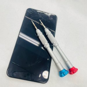 iPhone 11 液晶交換