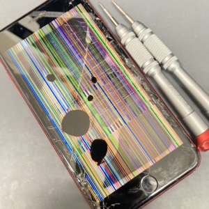 iPhone8+ 液晶画面 交換修理