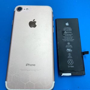 iPhone7 バッテリー交換