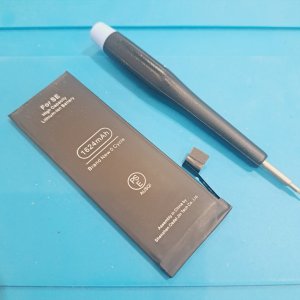 iPhoneSE バッテリー交換