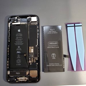 iPhone7 バッテーリー交換