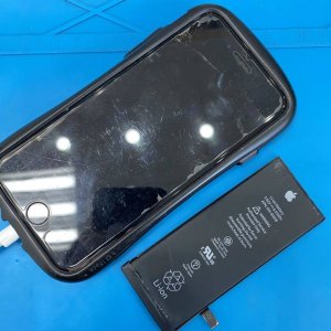 iPhone 6S ライトニング・バッテリー交換