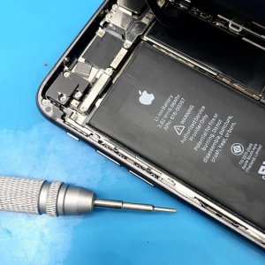 iPhone SE2 バッテリー 交換