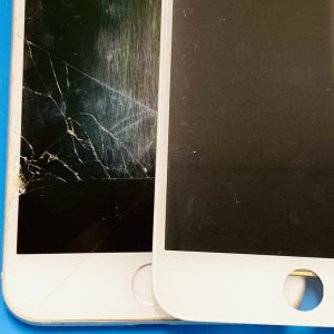 iPhone8Puls フロントパネル交換修理