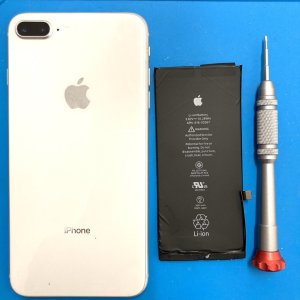 iPhone8Plus バッテリー交換
