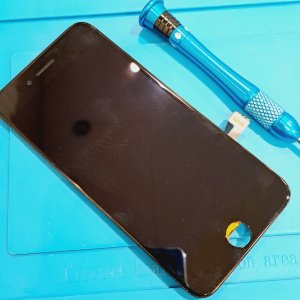 iPhone7 フロントパネル交換