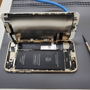 iPhone7 バッテーリー交換