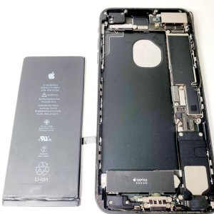 iPhone8 バッテリー交換