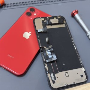 iPhone11 液晶交換