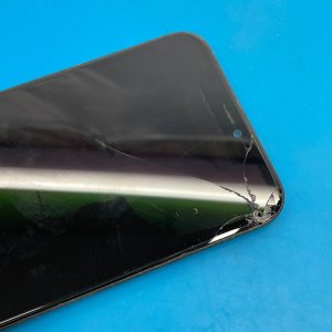 iPhone11 フロントパネル交換修理
