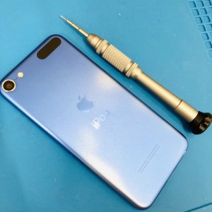 iPod touch バッテリー交換
