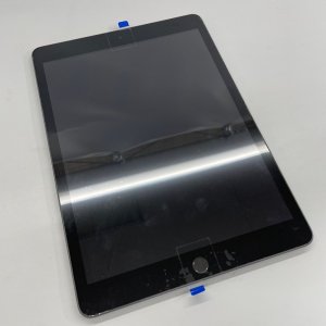 iPad 第７世代 フロントパネル交換修理