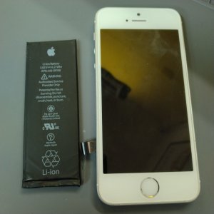 iPhoneSE　バッテリー交換