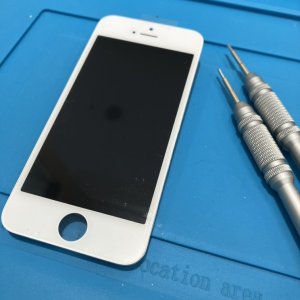 iPhone5S 液晶交換
