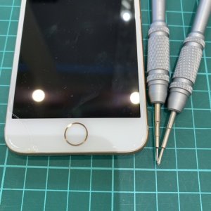 iPhone7 ホームボタン修理