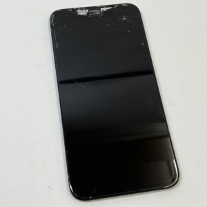 iPhone11 フロントパネル交換
