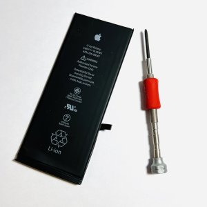 iPhone6SP バッテリー交換 5年ほど使用してきてバッテリーが…
