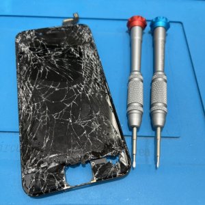 iPhone6S (アイフォン6) 液晶交換