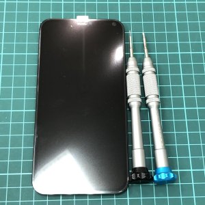 iPhone11 フロントパネル交換