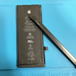 iPhone8 バッテリー交換