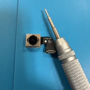 iPhoneSE2  アウトカメラ交換