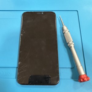 iPhone11Pro  液晶交換