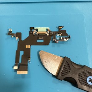 iPhone11　ライトニング交換