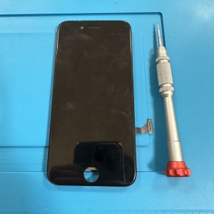 iPhoneSE2  液晶交換