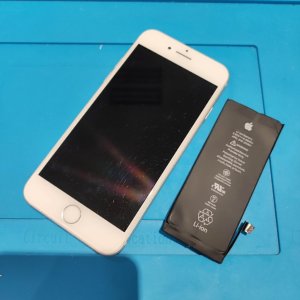 iPhoneSE2 (アイフォンSE2) バッテリー交換