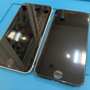 iPhone7 フロントパネル交換