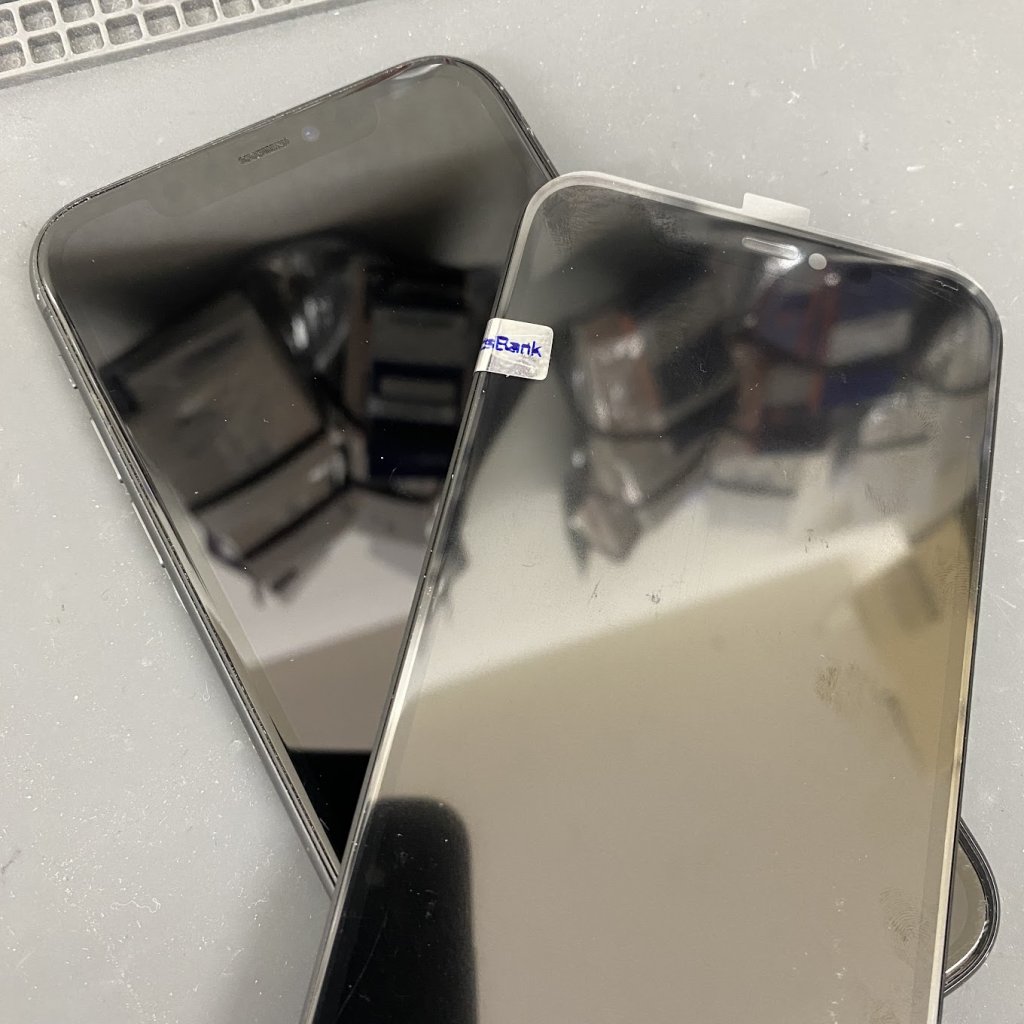 iPhone11 液晶交換