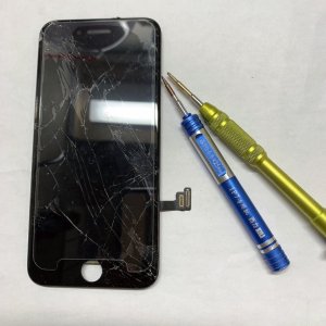 iPhone7 液晶交換