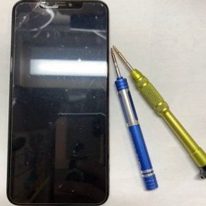 iPhoneXS 液晶交換