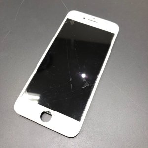 iPhone8 フロントパネル交換