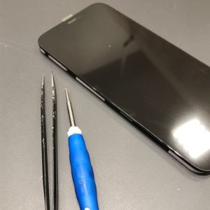 iPhone12 液晶交換