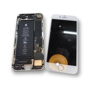 iPhone8 バッテリー交換