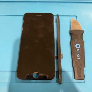 iPhoneSE2 液晶交換