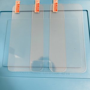 iPhone13 強化ガラス貼り付け 永久保証