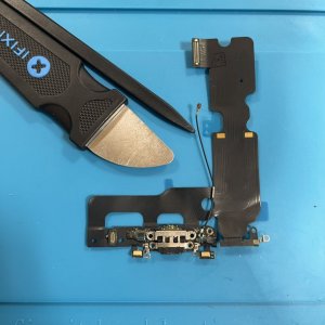 iPhone7Plus ライトニング交換