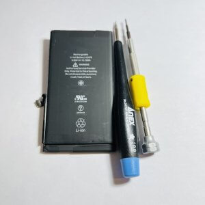 iPhone12 バッテリー交換 動画をよく見るのでバッテリーの減りが…