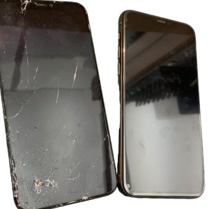 iPhone11 フロントパネル交換