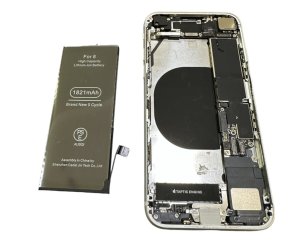 iPhone8 バッテリー交換