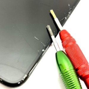 iPhone11 フロントパネル交換