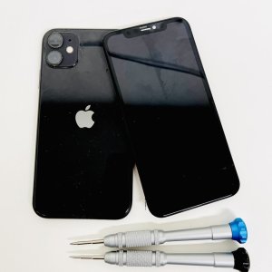 iPhone11 液晶交換修理