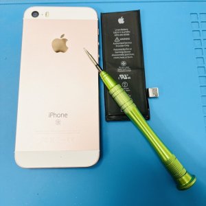 iPhoneSE バッテリー交換修理