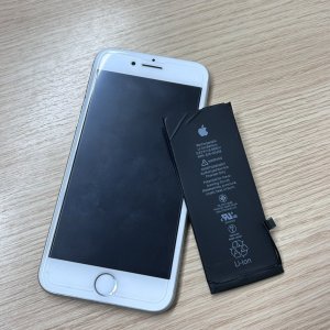 iPhone8 バッテリー交換修理
