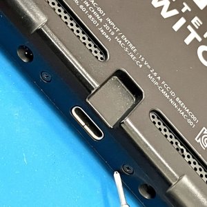 Nintendo Switch ドッグコネクター修理